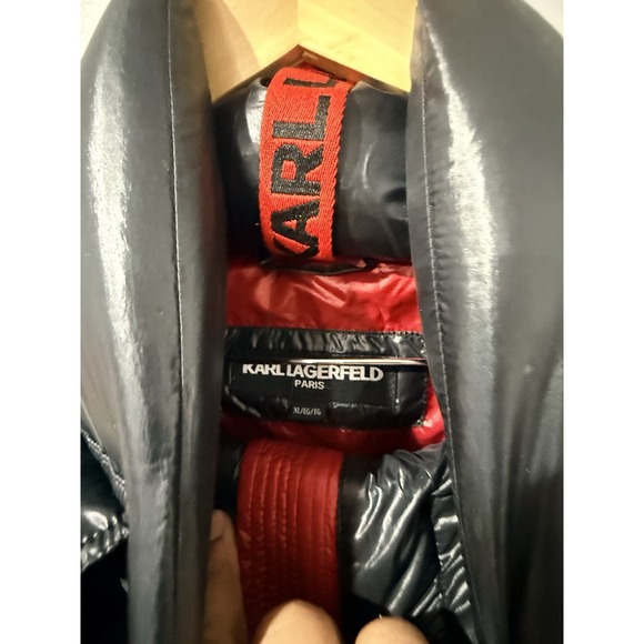 KARL LAGERFELD PARIS Women's Shine Hooded Belted Down Puffer Coat Black Red XL - Picture 4 of 9